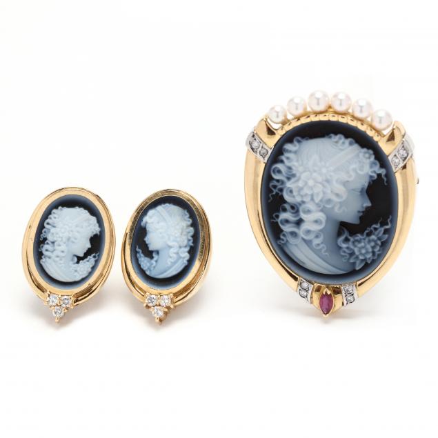 gold-onyx-cameo-and-gem-set-suite