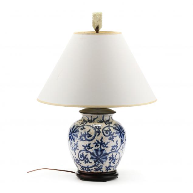 chinese-crackle-glaze-table-lamp
