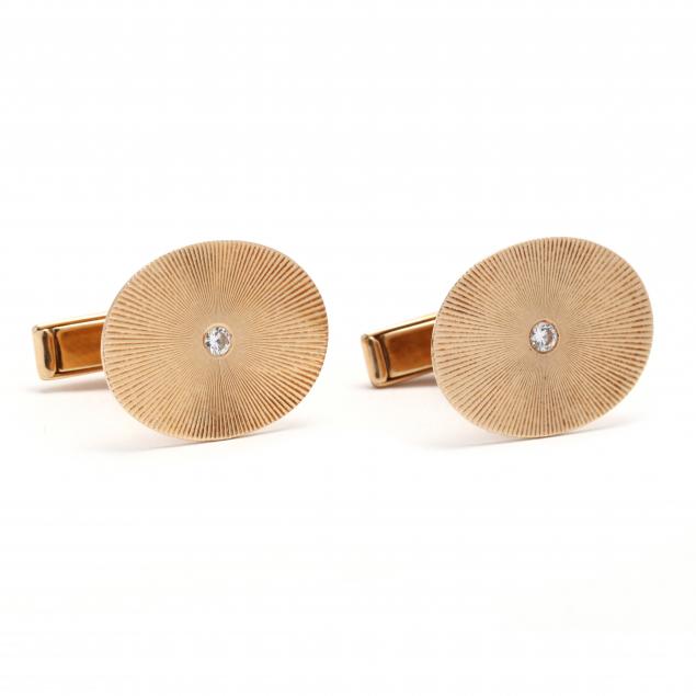 gold-and-diamond-cufflinks