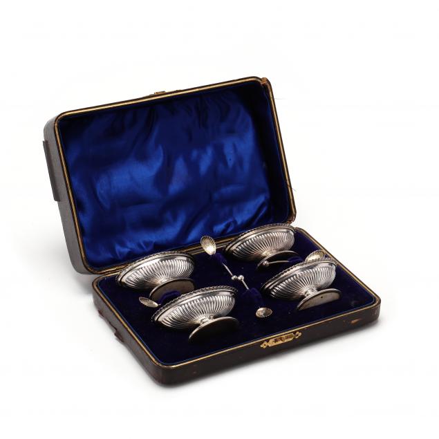 cased-set-of-four-edwardian-silver-master-salts