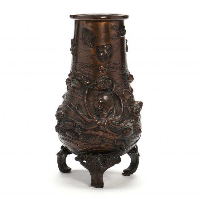 a-japanese-bronze-vase-with-ocean-creatures