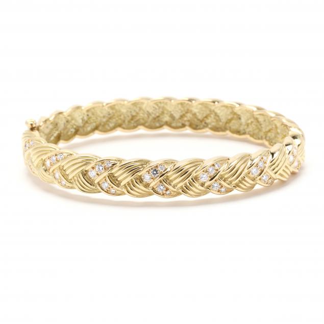 gold-and-diamond-bangle-bracelet