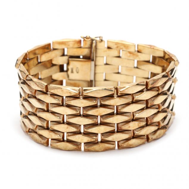 wide-retro-gold-bracelet