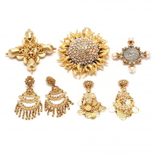 five-costume-jewelry-items-jose-and-maria-barrera