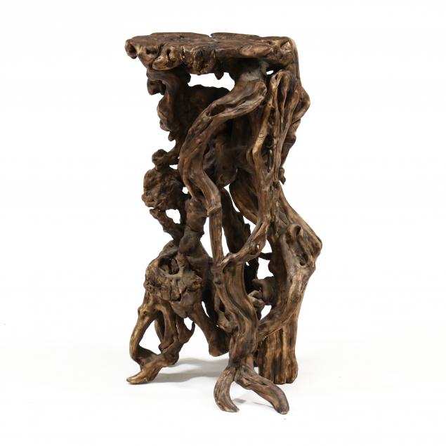natural-rootwood-pedestal