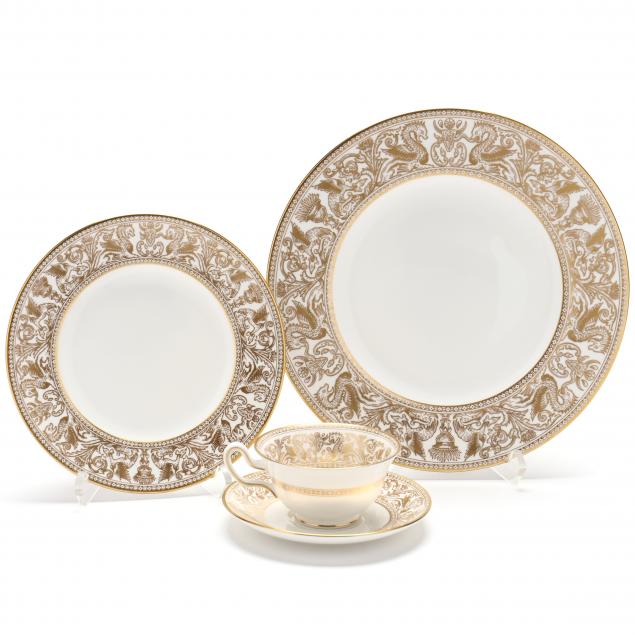 wedgwood-83-i-gold-florentine-i-tableware-set