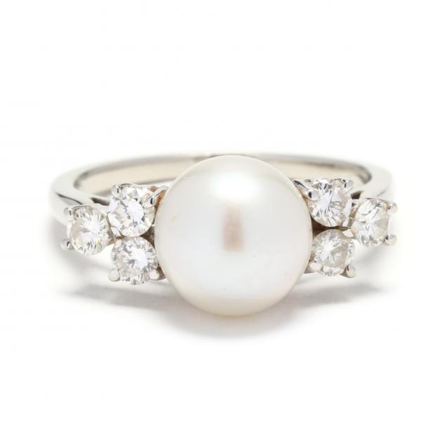 white-gold-pearl-and-diamond-ring