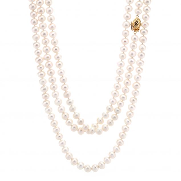 long-single-strand-pearl-necklace