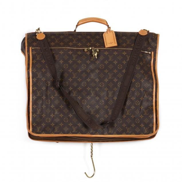 louis-vuitton-garment-bag