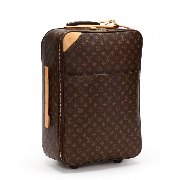 Louis Vuitton Pegase 55 Rolling Suitcase (Lot 2052 - Luxury Accessories &  Jewelry AuctionSep 14, 2023, 10:00am)