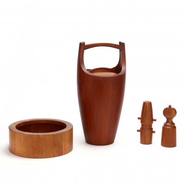 four-jens-quistgaard-for-dansk-teak-serving-accessories