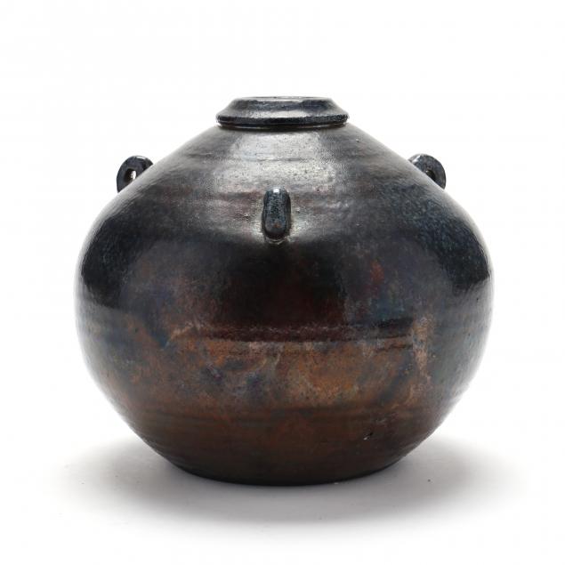 david-garner-nc-1952-2023-ceramic-oil-jar