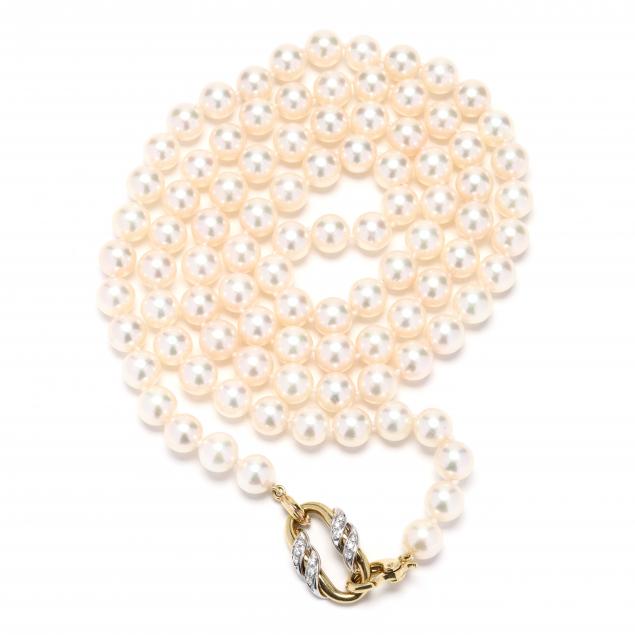 single-strand-pearl-necklace-with-gold-and-diamond-set-clasp