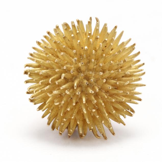 gold-anemone-brooch-tiffany-co