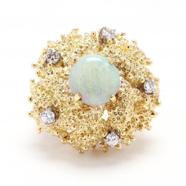 gold-opal-and-diamond-ring