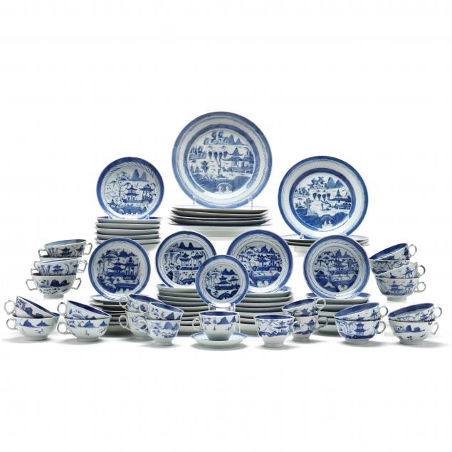 a-large-collection-of-chinese-export-porcelain-blue-canton-tableware