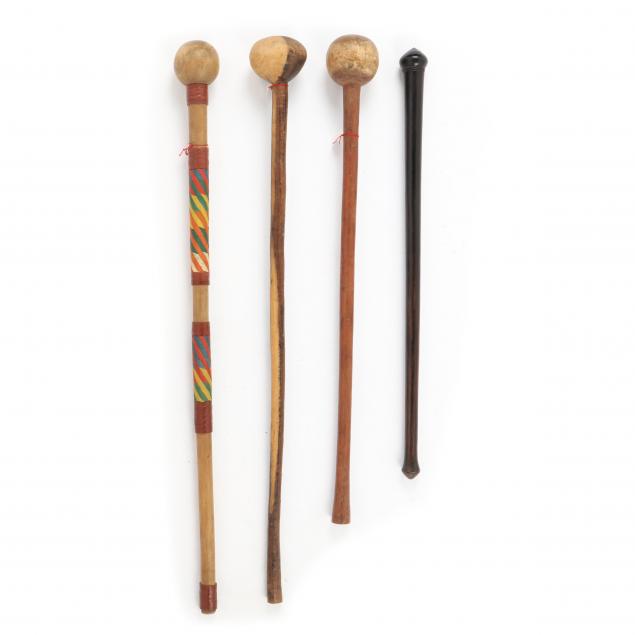 four-zulu-i-iwisa-i-knobkerrie-fighting-sticks