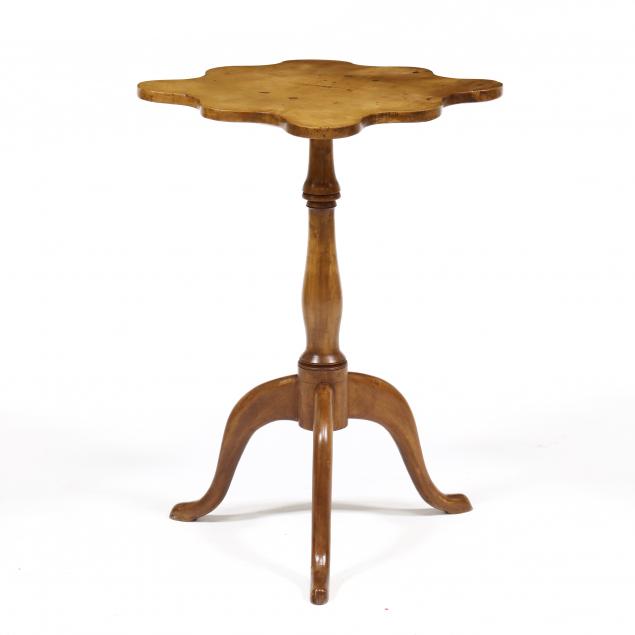 new-england-queen-anne-maple-candlestand