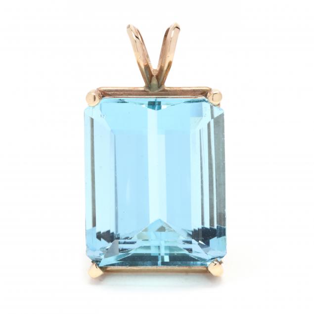 gold-and-aquamarine-pendant