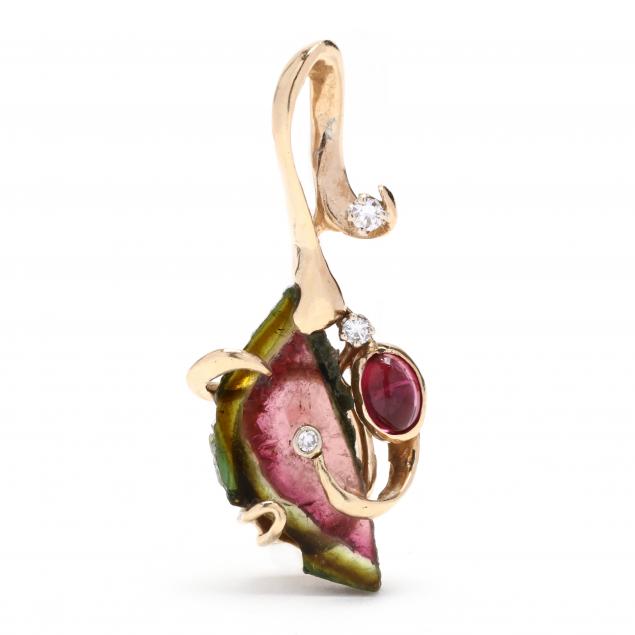 gold-and-gem-set-pendant