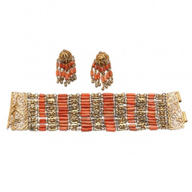 vintage-coral-bracelet-and-earrings