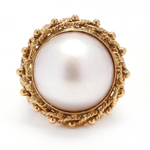 gold-and-mabe-pearl-ring