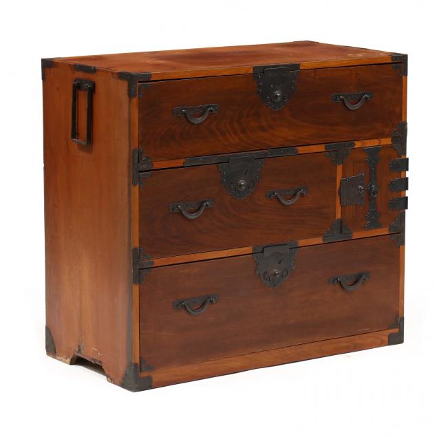 antique-japanese-tansu-chest