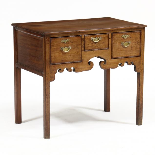 english-chippendale-mahogany-dressing-table