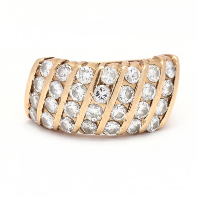 gold-and-diamond-ring