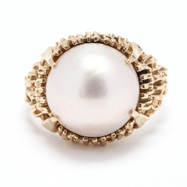 gold-and-mabe-pearl-ring