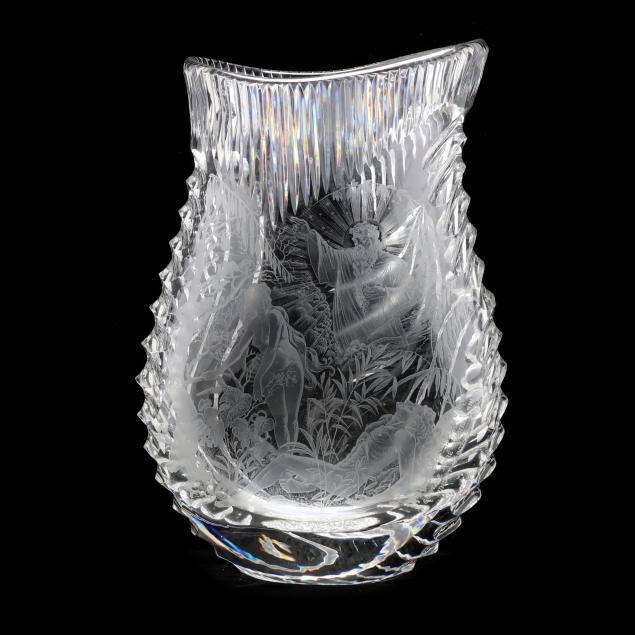 unusual-and-large-cut-glass-vase-with-gustave-dore-engraving