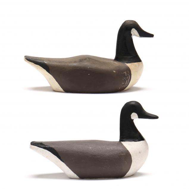 roscoe-willis-nc-1894-1980-pair-of-miniature-geese