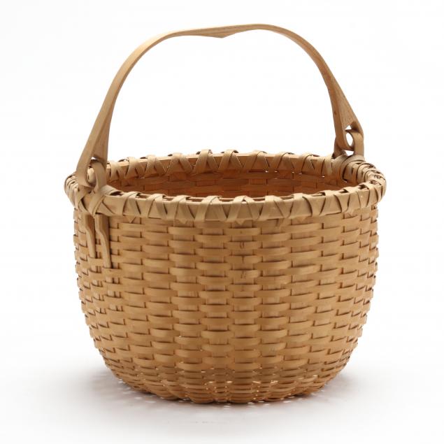 lyn-william-thorpe-i-sweetster-i-star-bottomed-woven-basket
