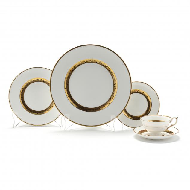 a-coalport-i-citation-i-partial-dinner-service-79-pieces