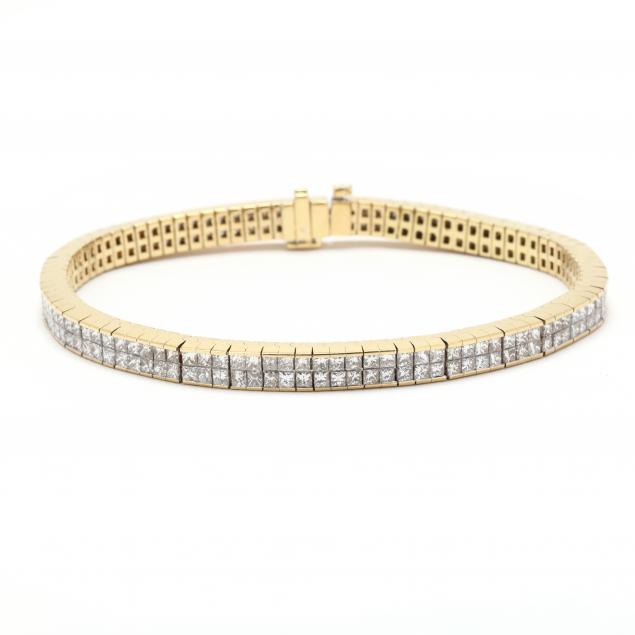 gold-and-diamond-line-bracelet