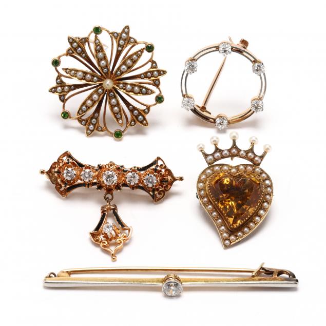 collection-of-five-vintage-gem-set-brooches