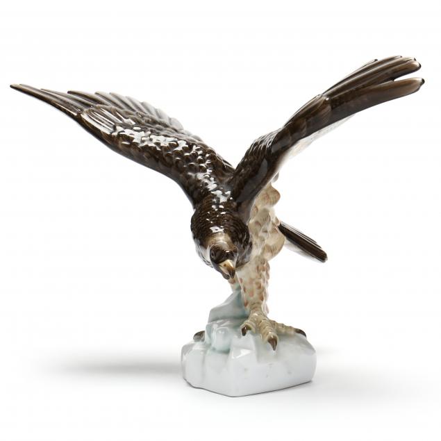 herend-natural-eagle-figurine