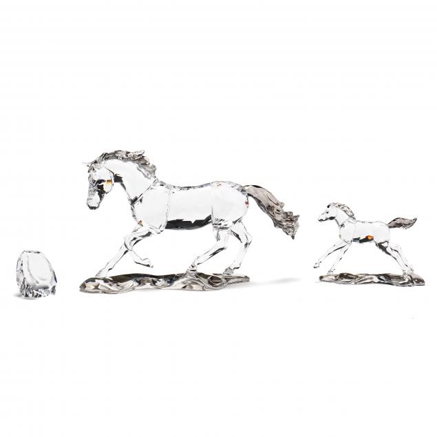 swarovski-i-esperanza-horse-i-and-i-foal-i-crystal-sculptures