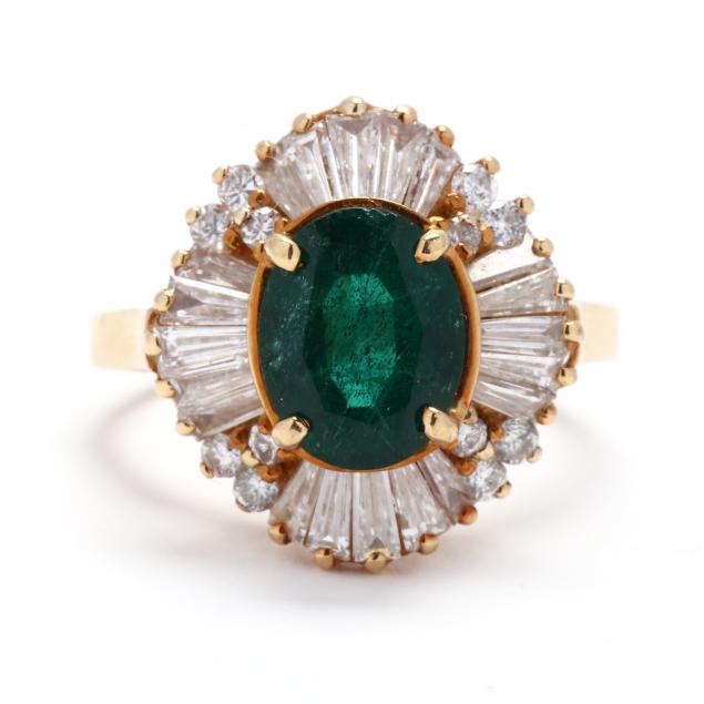 gold-emerald-and-diamond-ring