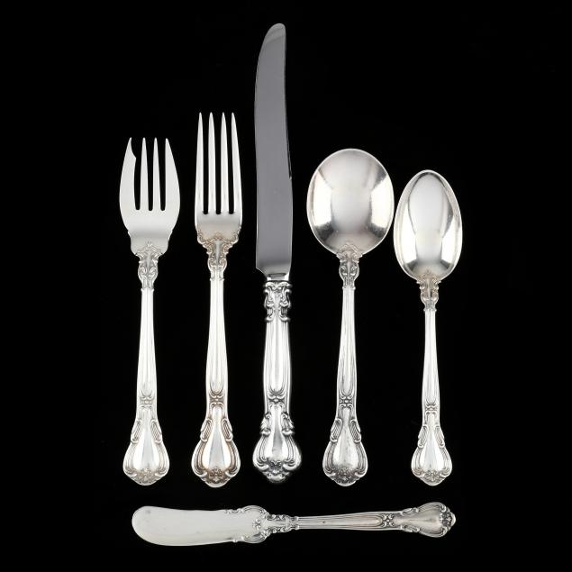 a-gorham-i-chantilly-i-sterling-silver-flatware-service