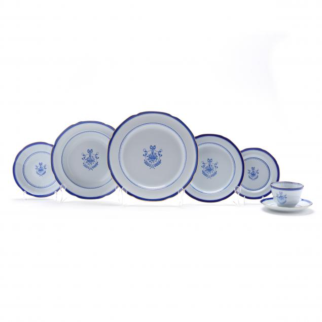 spode-i-newburyport-blue-i-partial-dinner-service-90-pieces