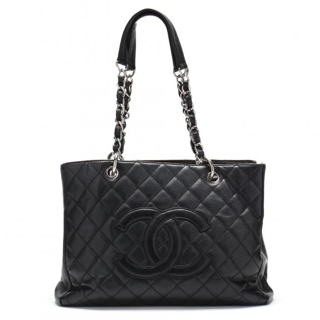 chanel-caviar-leather-grand-shopper-tote