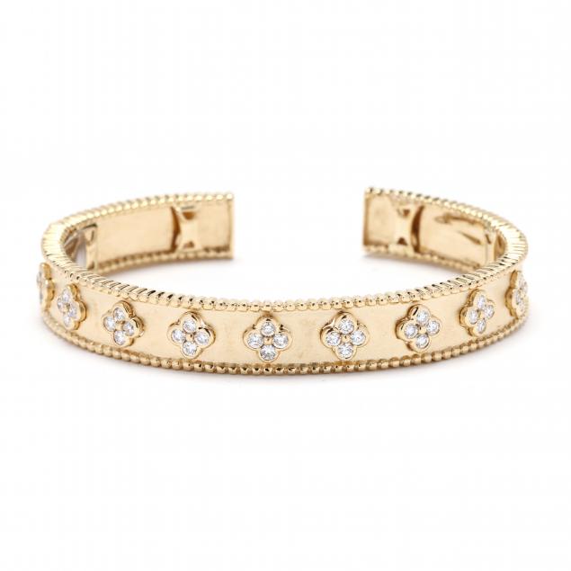 gold-and-diamond-quatrefoil-motif-cuff-bracelet