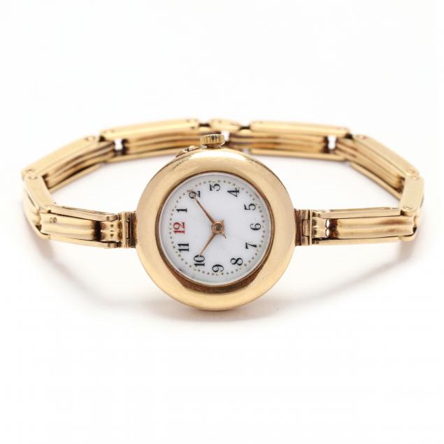 lady-s-vintage-gold-watch