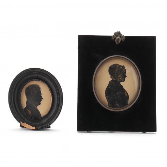 two-antique-portrait-silhouettes