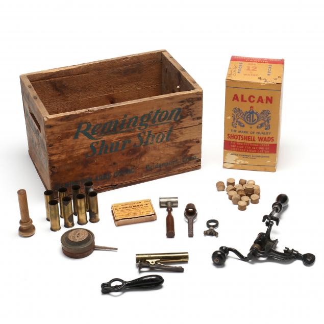 vintage-shotgun-shell-reloading-equipment
