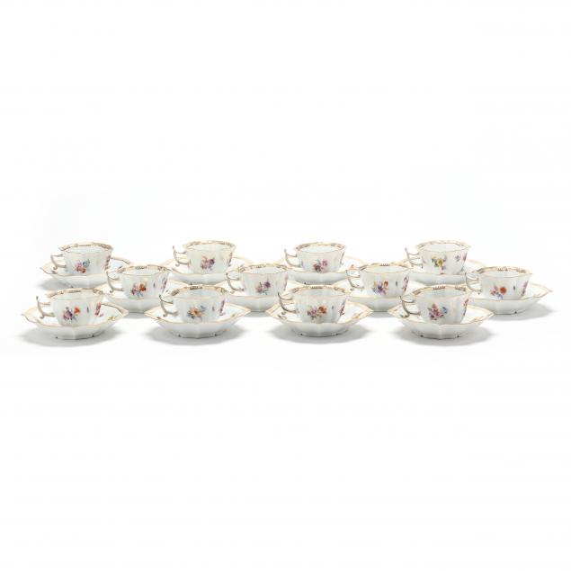 meissen-set-of-twelve-demitasse-cups-with-saucers