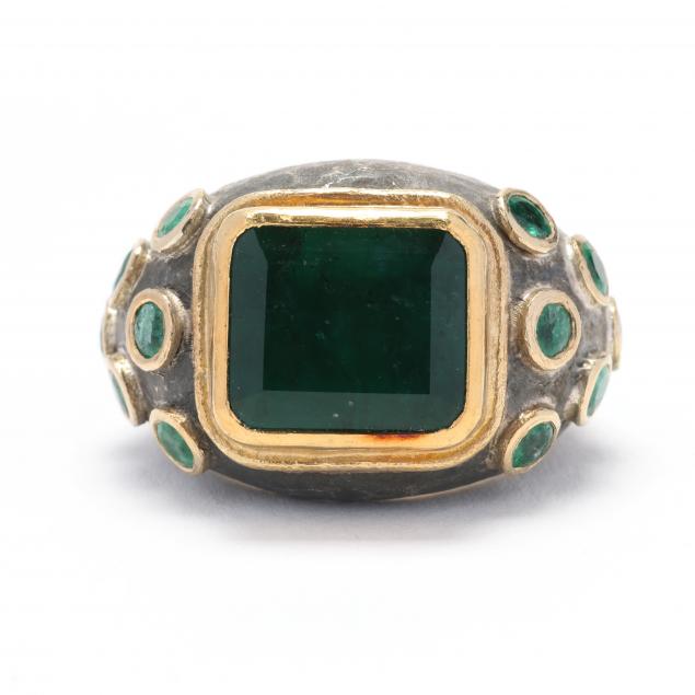 high-karat-gold-silver-and-emerald-ring-ara