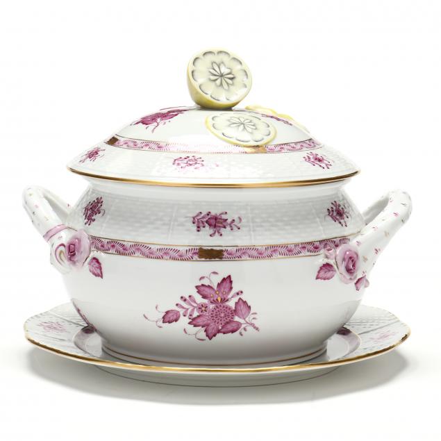 herend-i-chinese-bouquet-raspberry-i-tureen-and-under-plate