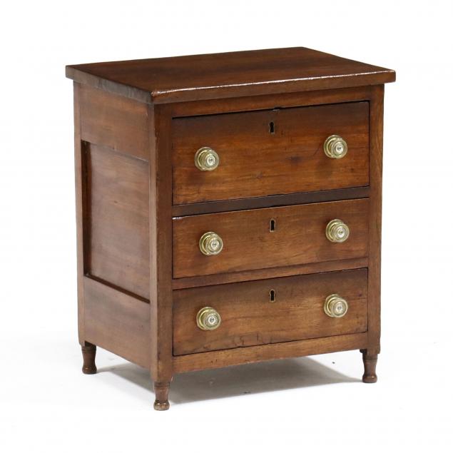 mid-atlantic-sheraton-walnut-child-s-chest-of-drawers